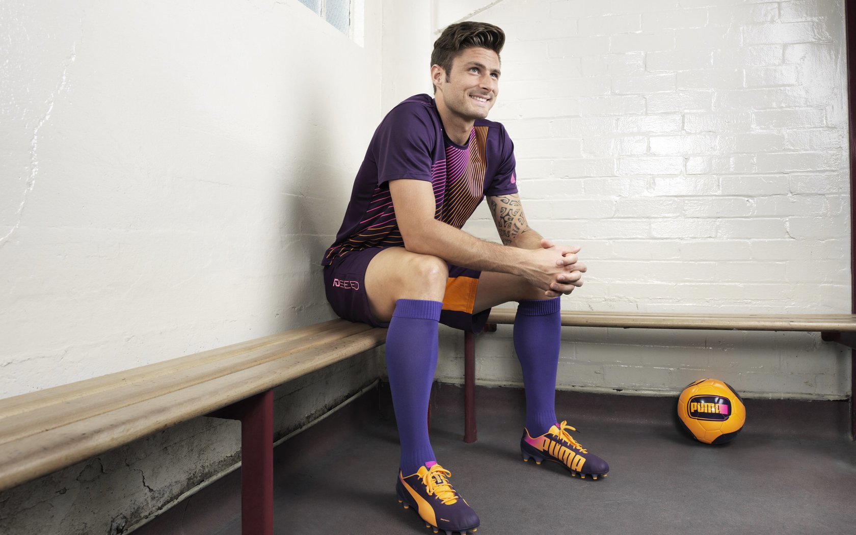 “德甲激烈角逐，冠军争夺逐渐白热化”，德甲锦集