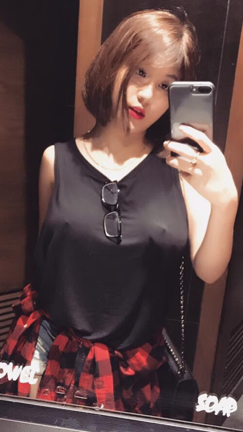 AYX体育-中国球员在国际篮球赛中崭露头角，中国篮球队外国人