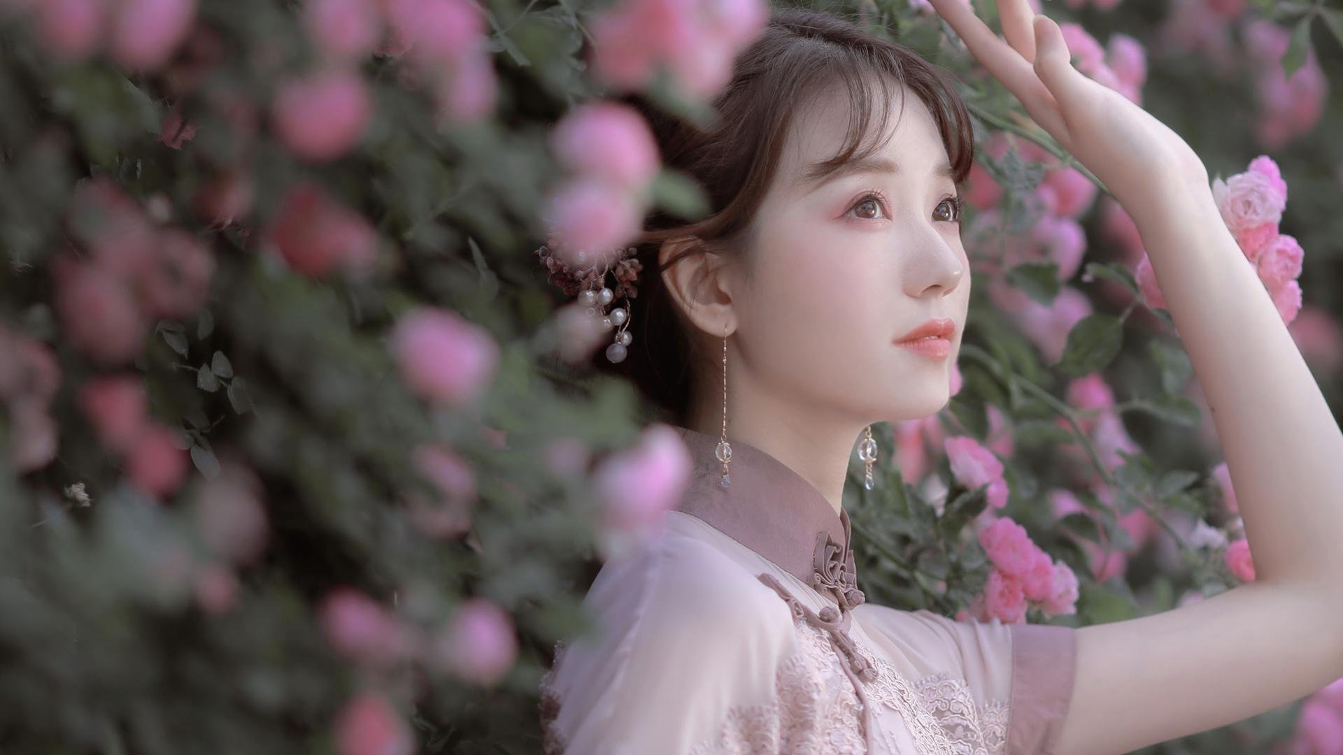 洛特·科佩基在女子公路赛中获得铜牌,洛佩特吉2018