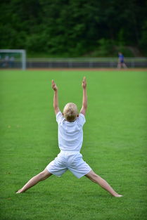 爱游戏官方网站-校园体育活动促进团队协作，学校体育团体凝聚力发展的途径和方法