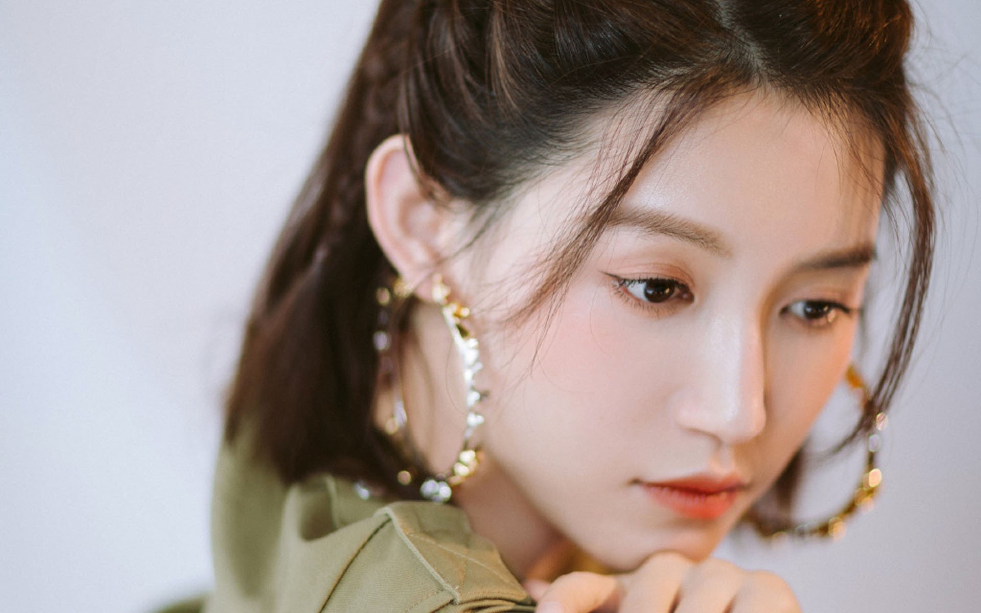 爱游戏体育app-校园足球组织足球节庆日打造校园体育文化场景，开展校园足球活动