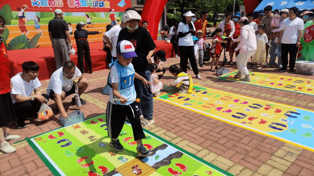 爱游戏:社区参与的力量:如何激励更多人投身运动的简单介绍 爱游戏:社区参与的力量:如何激励更多人投身运动的简单介绍