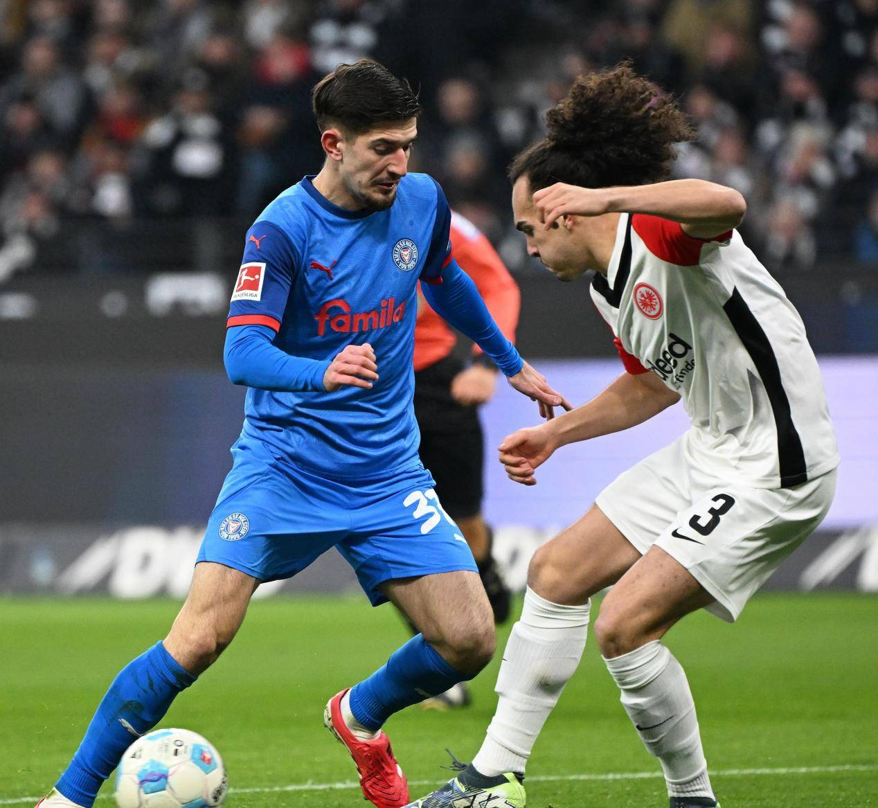 包含爱游戏体育:德甲的青训优势：如何培养顶级足球人才的词条