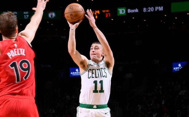 爱游戏官网：凯尔特人队季前赛：斯普鲁斯展现防守潜力，争夺轮换位置的简单介绍