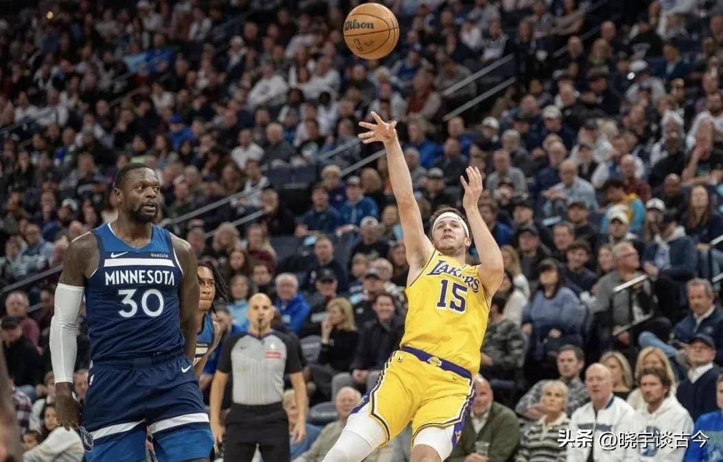 包含爱游戏官网：湖人队新赛季：加布里埃尔能否成为合格的内线轮换，在季后赛中发挥关键作用，帮助球队赢得总冠军？的词条